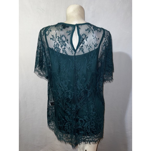 New Torrid Size L / 12 (0) Abbey Lace SS Blouse Botanical Garden Floral Blouse - Picture 6 of 7